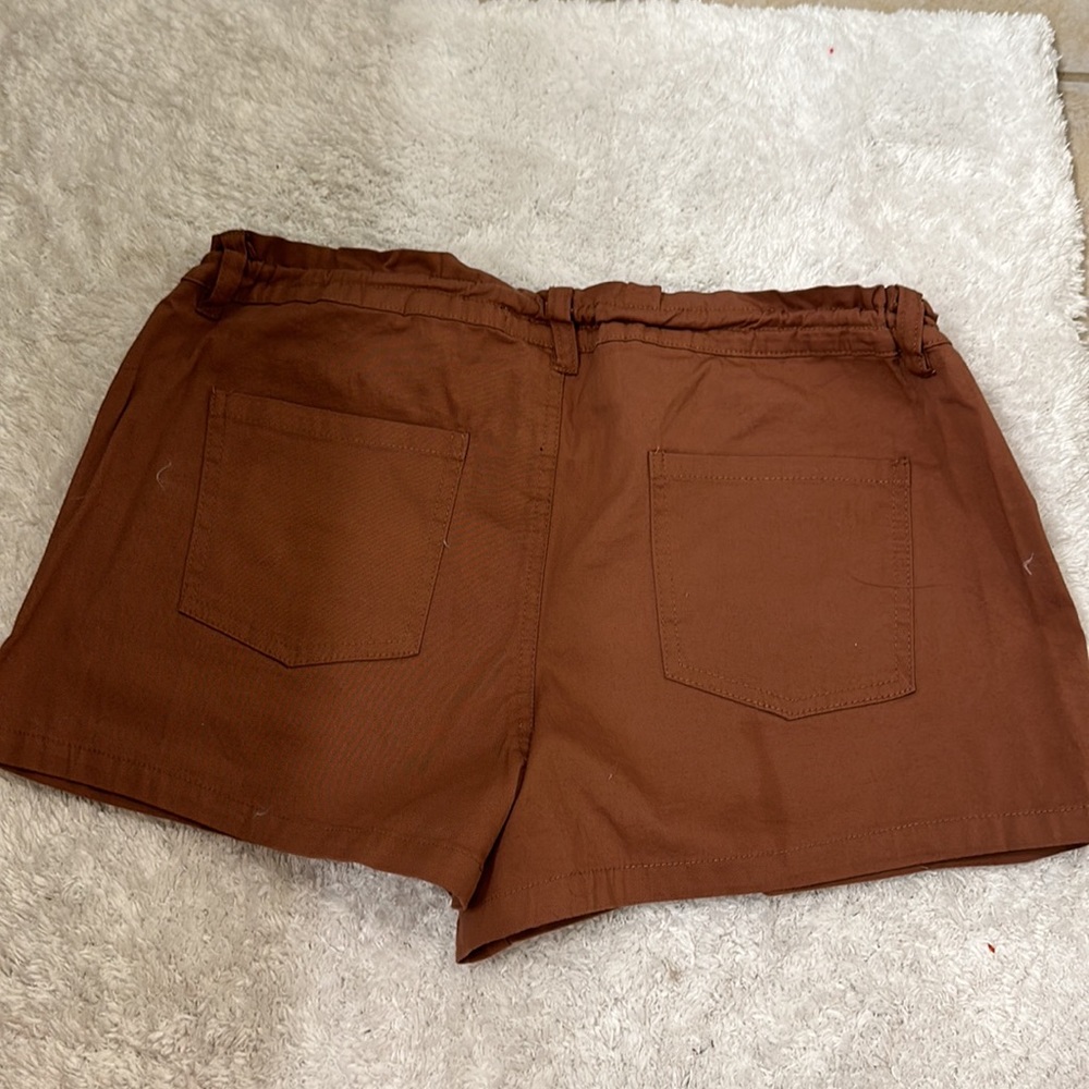 Short - Picture 6 of 6